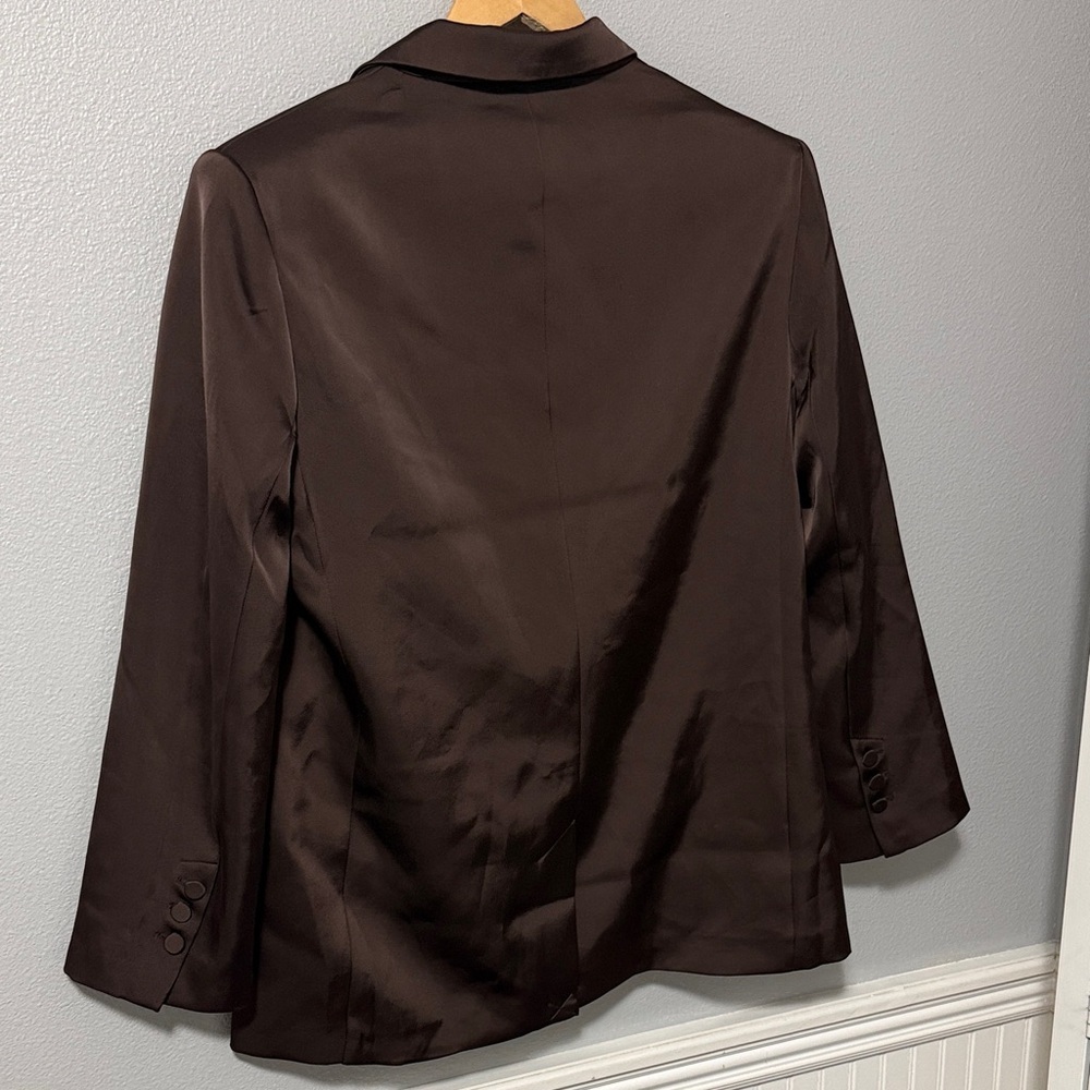 Dynamite Noa Oversized Satin Blazer Java Brown Size S/M NWT - Picture 4 of 8